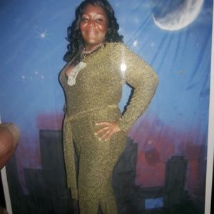 Meet your Posher, Andrea